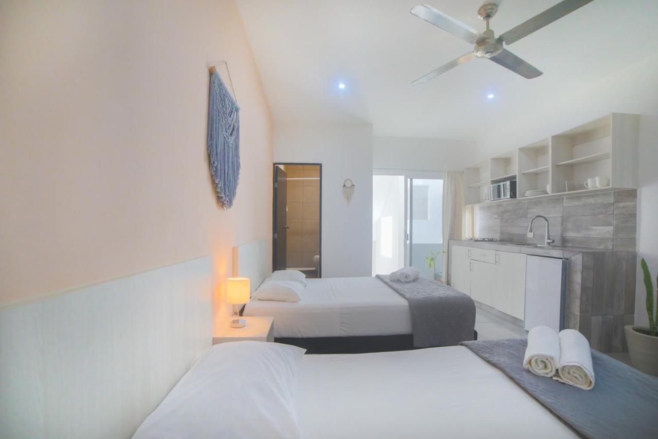 Almond Suites Playa del Carmen Exterior photo